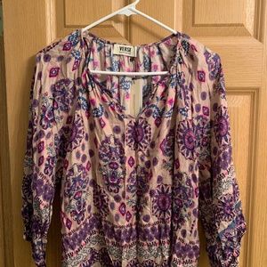 Women’s blouse